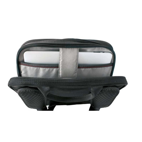 Сумка наплечная VICTORINOX Travel Companion 4 л., горизонтальная.