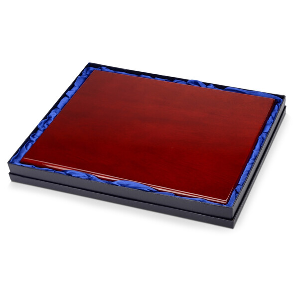 Плакетка наградная красное дерево